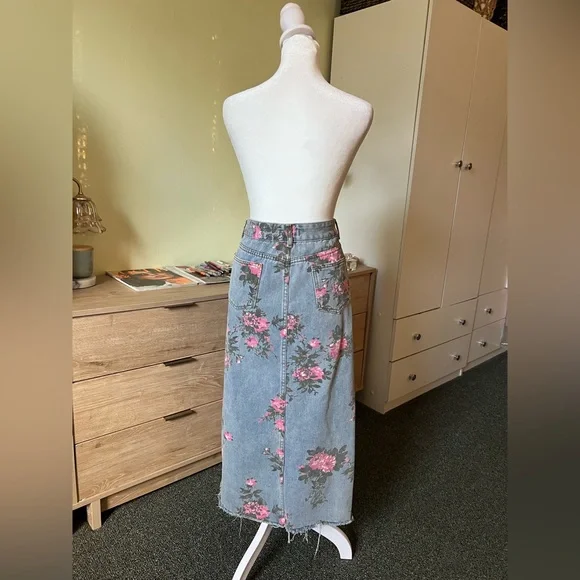Vintage Cotton Denim Pink Wild Rose Floral Midi Maxi Side Slit High-Waist Skirt - Picture 4 of 16